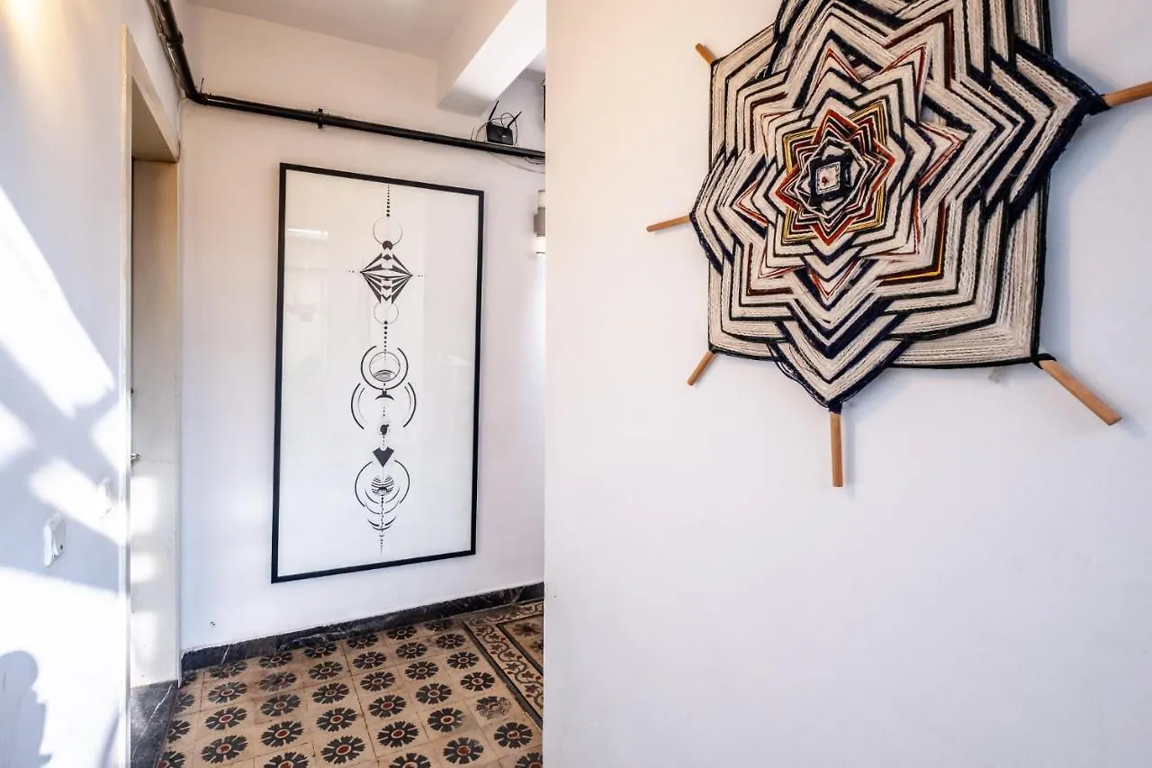 Comfortable Flat With Great Location In Beyoglu 伊斯坦布尔