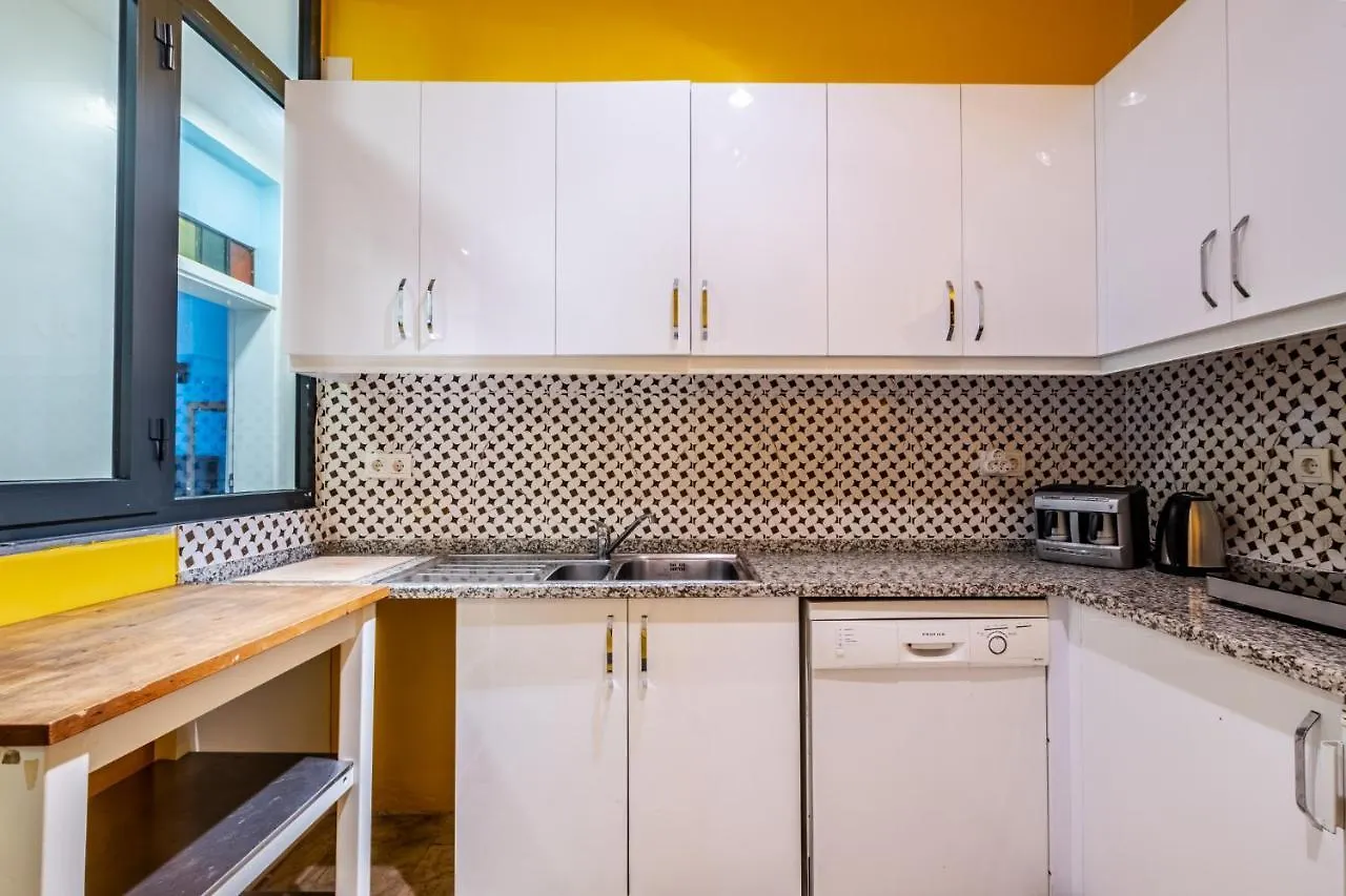Comfortable Flat With Great Location In Beyoglu 伊斯坦布尔 土耳其